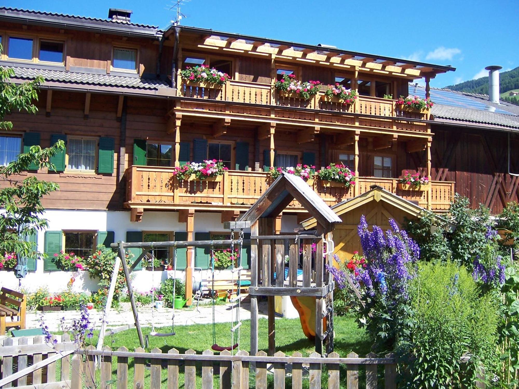 Obersanterhof Villa Sexten Bagian luar foto